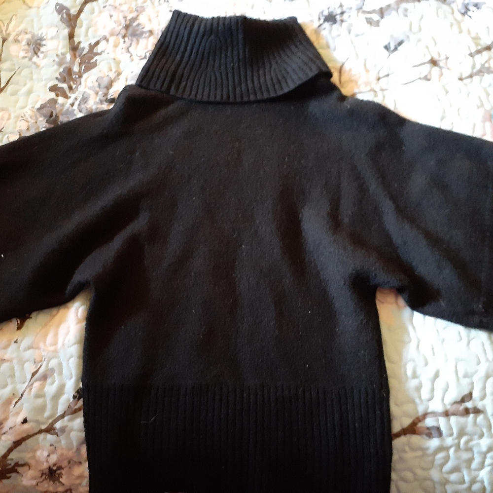 Banana republic black sweater
